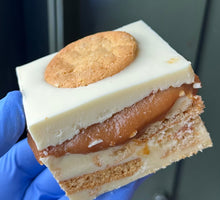 Load image into Gallery viewer, Fox Crunch Cream Lump ^