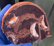Load image into Gallery viewer, Creme Egg Brownie Roll * ^