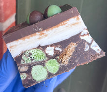 Load image into Gallery viewer, Mint Creme Rocky Road *