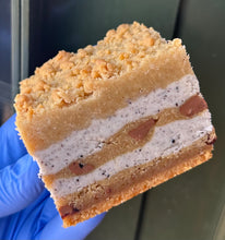 Load image into Gallery viewer, Cookies & Cream Cookie Crumble ^