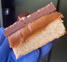 Load image into Gallery viewer, Guylian Millionaires Shortbread ^