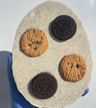 Load image into Gallery viewer, Cookies & Cream Rocky Road Easter Egg
