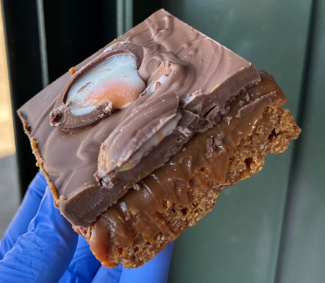 Creme Egg Cornflake Millionaires