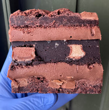 Load image into Gallery viewer, Galaxy Cookie Brownie Pie
