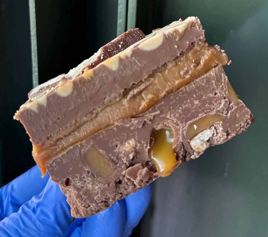 Twix Caramel Lump