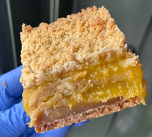 Load image into Gallery viewer, Lemon Cookie Crumble ^
