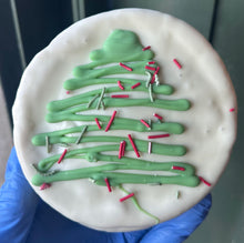 Load image into Gallery viewer, Milkybar Wagon Wheel
