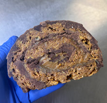 Load image into Gallery viewer, Millionaires Cornflake Roll
