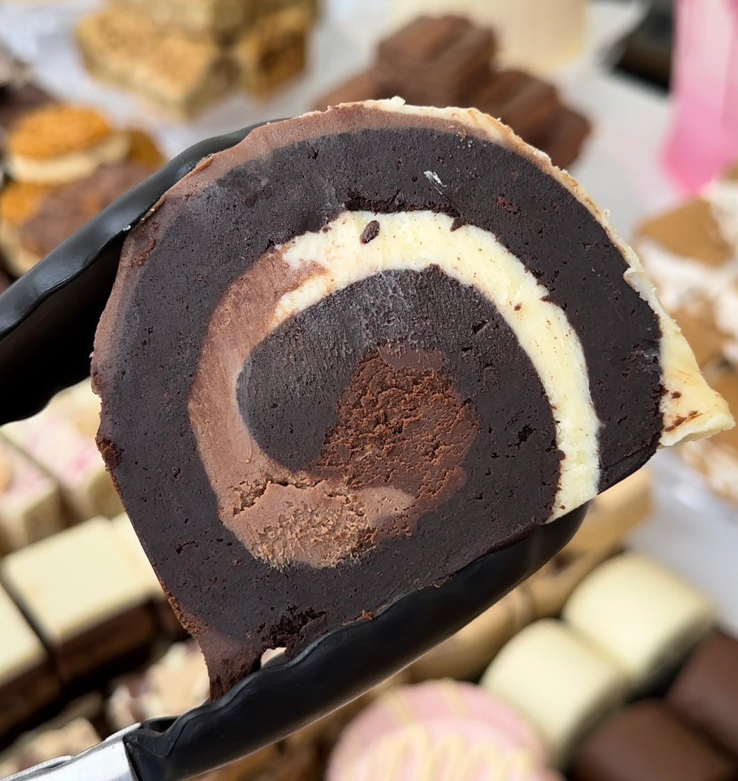 Triple Chocolate Brownie Roll *^