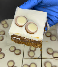Load image into Gallery viewer, White Toffifee Cornflake Millionaires
