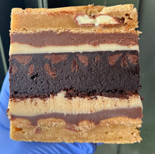 Load image into Gallery viewer, Kinder &amp; Nutella Cookie Brownie Pie ^
