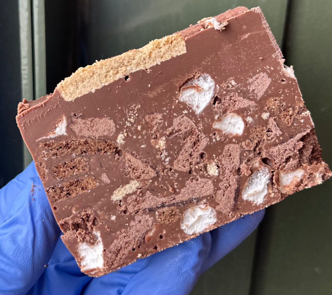 Biscuit Tin Rocky Road *