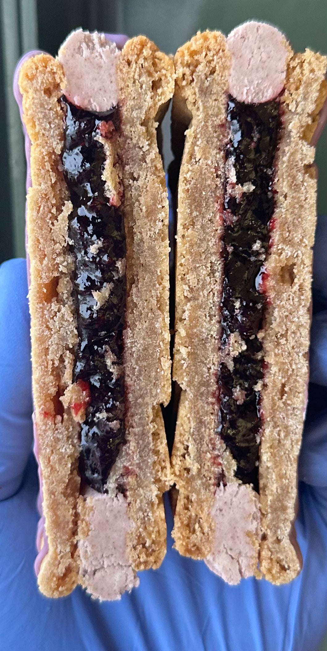 Spice Ribena Winter Spice Ribena Cookie Sandwich ^ – George's Bakery