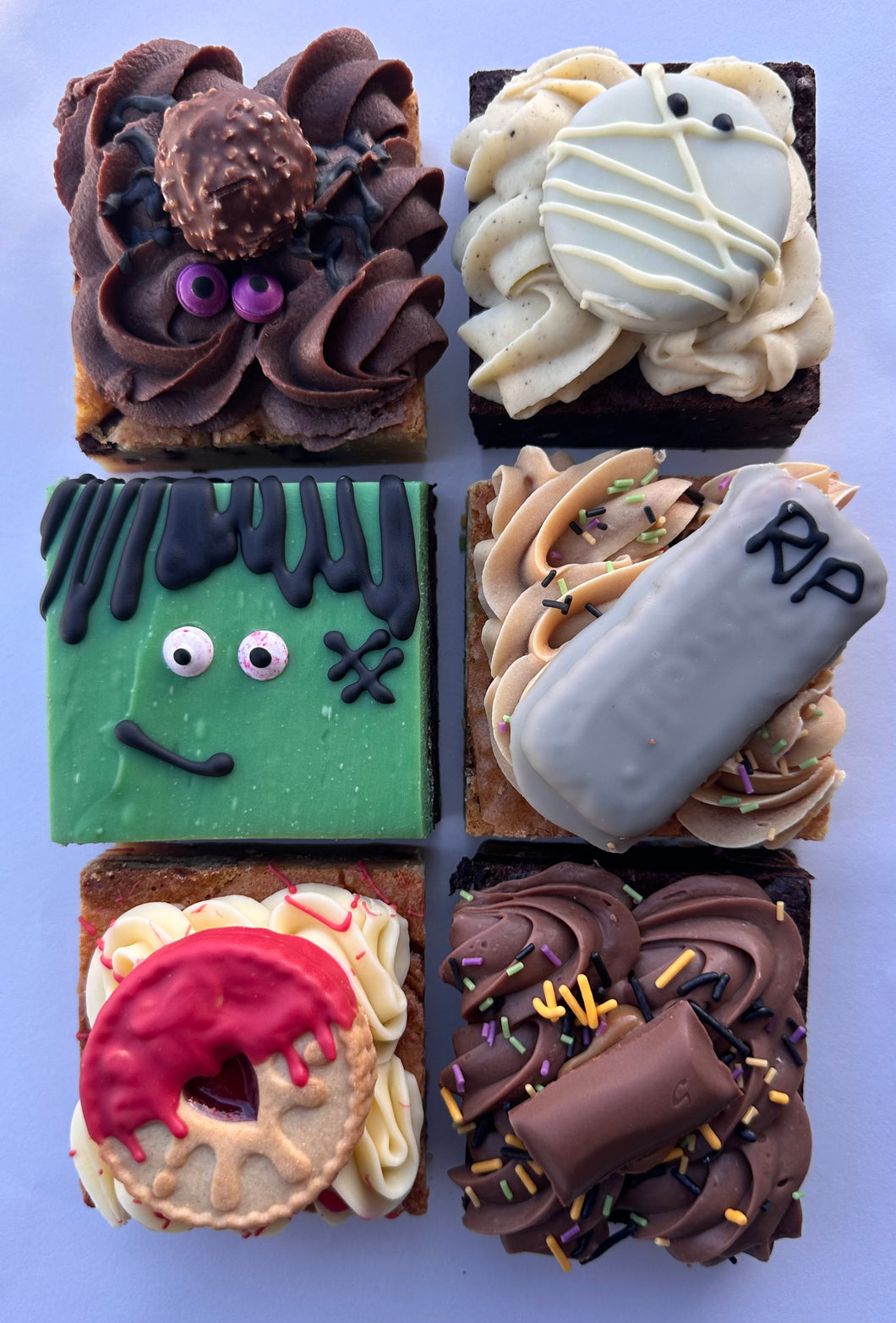 Halloween Blondie & Brownie Box – George's Bakery